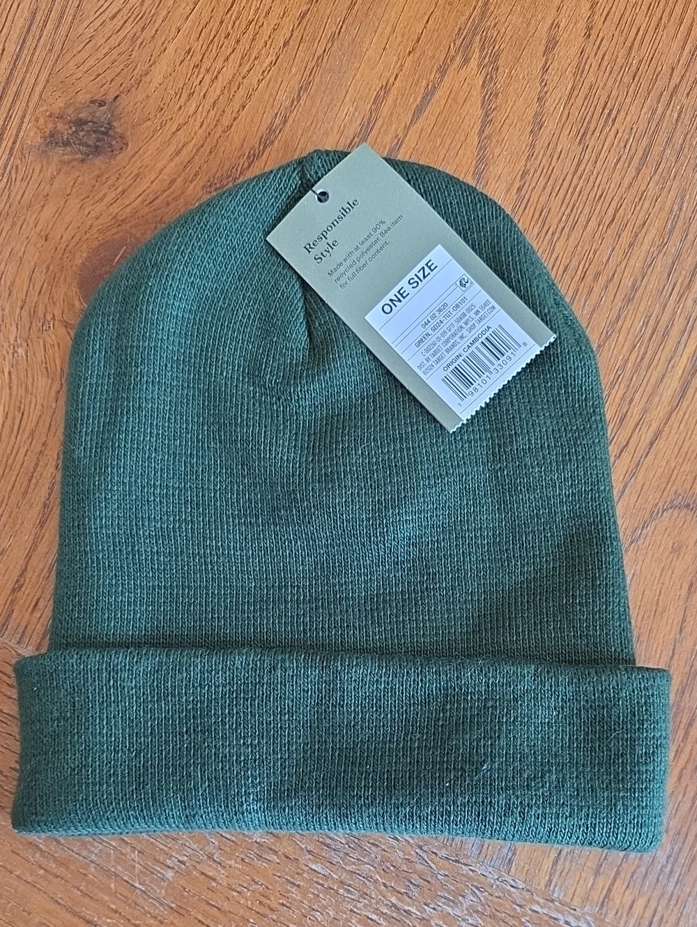 Goodfellow Green Cuffed Knit Beanie One Size NWT